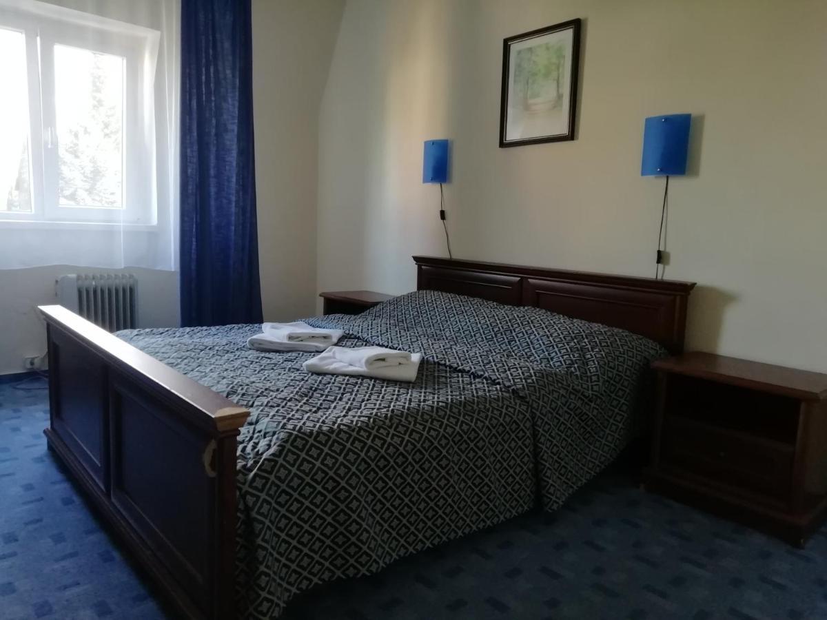 Villa Andy Praag Buitenkant foto